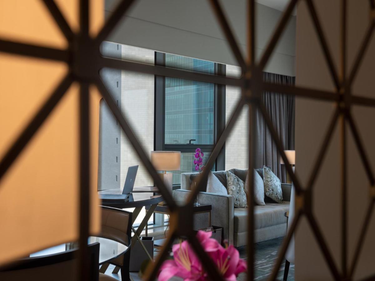 כוויית Hyatt Regency Al Kout Mall מראה חיצוני תמונה The interior of the hotel